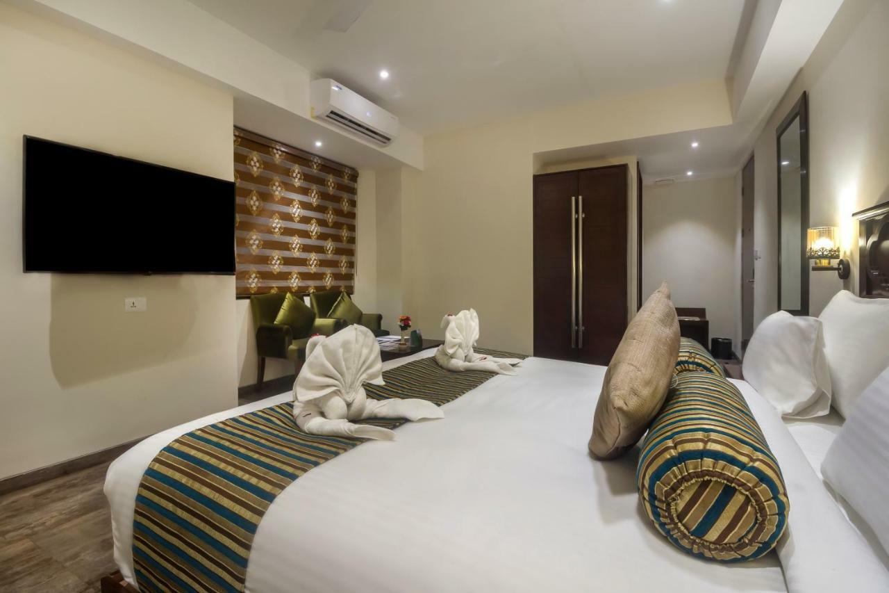 Ellbee Mussoorie Hills Hotel Ngoại thất bức ảnh